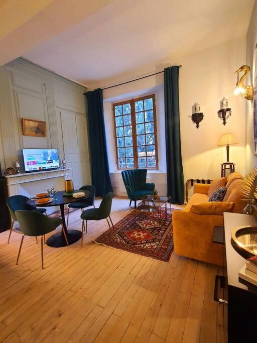 T2 Calme Vieux Tours Basilique Appartement Buitenkant foto