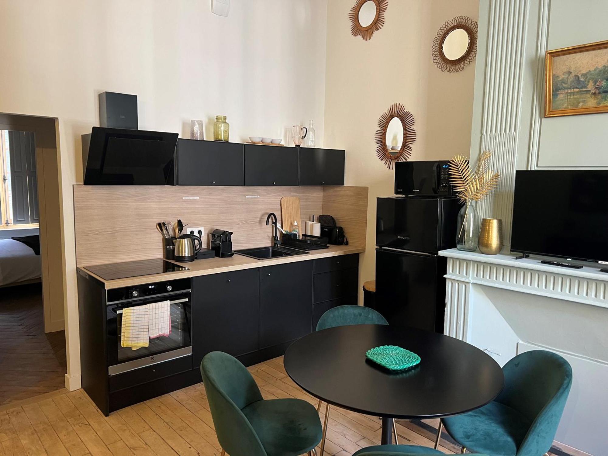 T2 Calme Vieux Tours Basilique Appartement Buitenkant foto